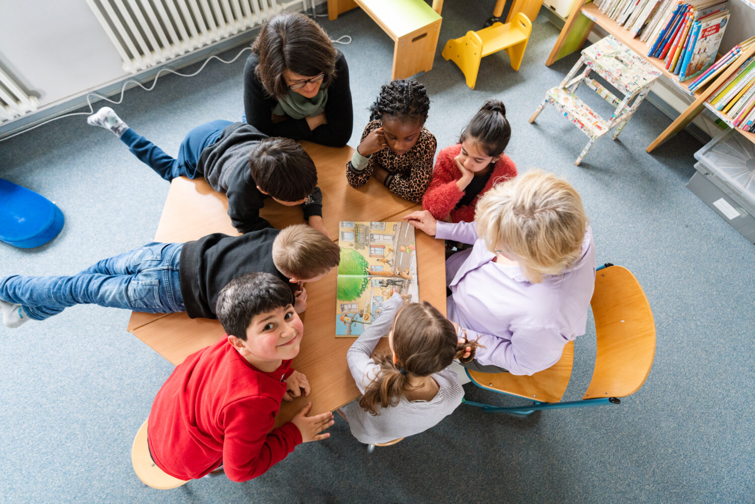 LeseZeit: Leseförderung mit mehrsprachigen Kindern