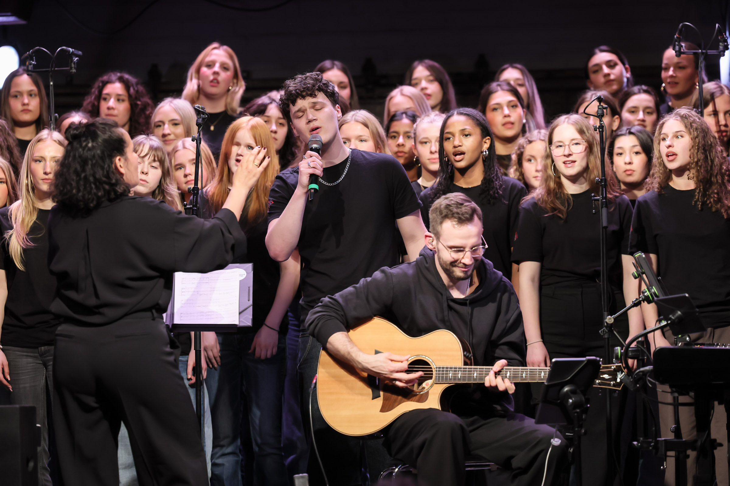 Young ClassX (Chorkonzert, Hamburgs längste Tafel)